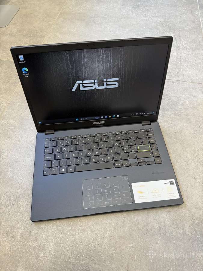 Puikus Asus E410ma kompiuteris ! 14 Coliu ekranas