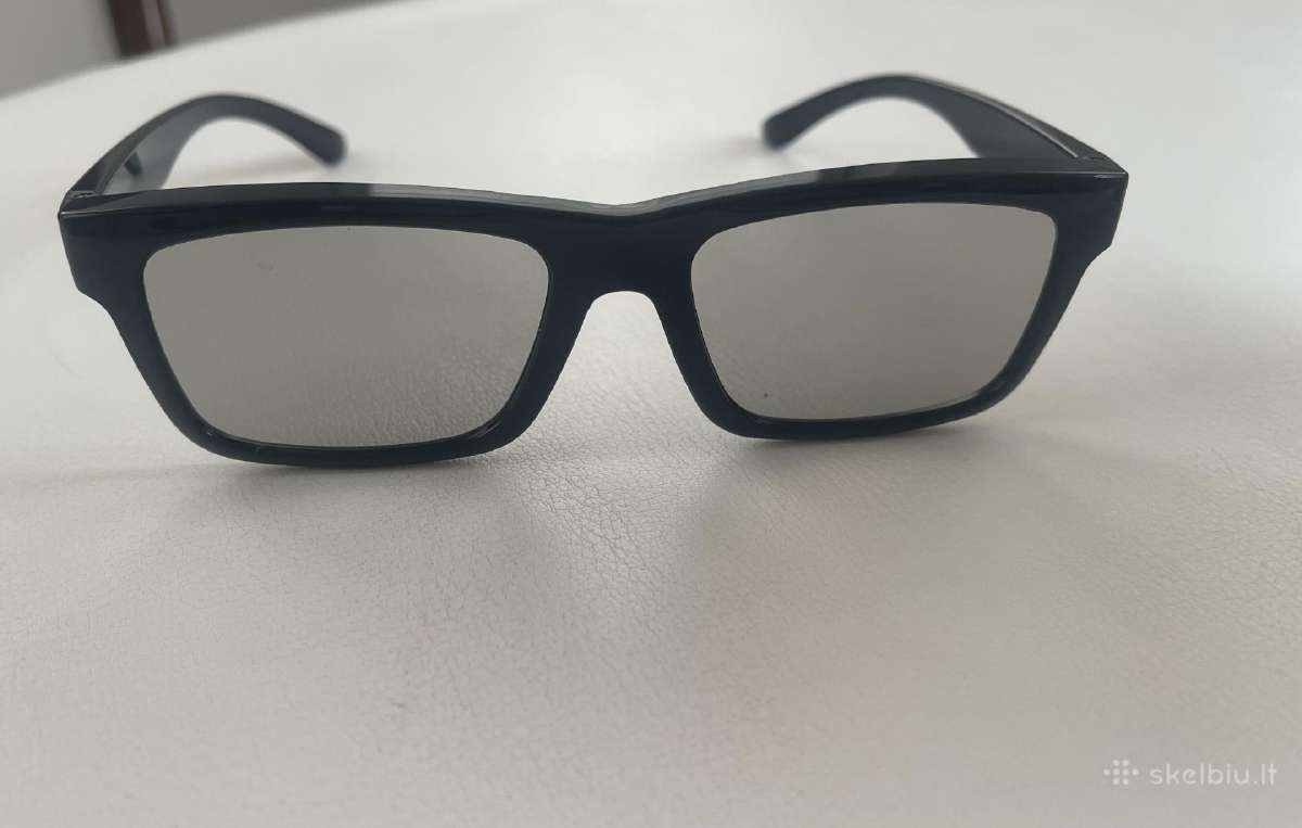 3 D akiniai