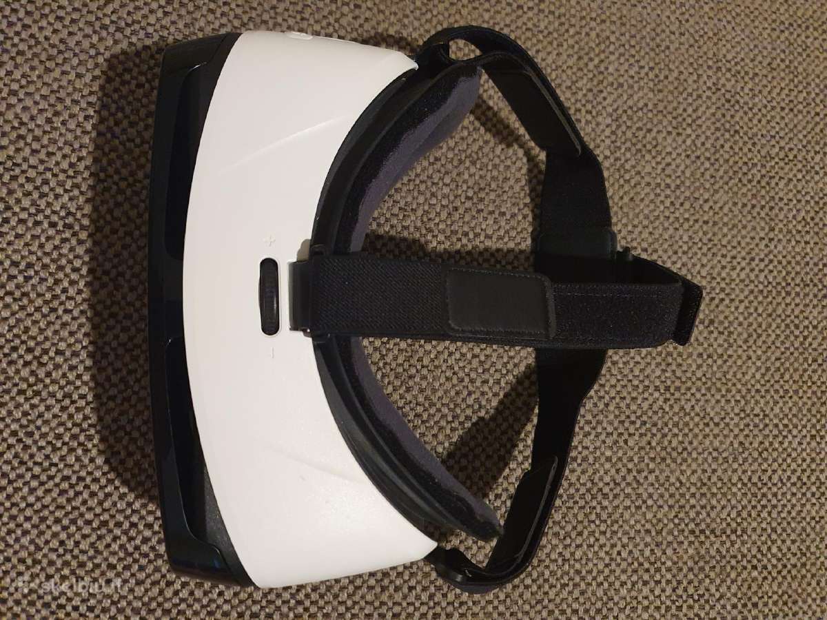 Samsung Gear Vr by oculus akiniai