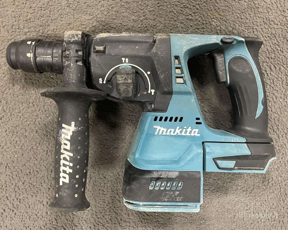 Makita perforatoriai