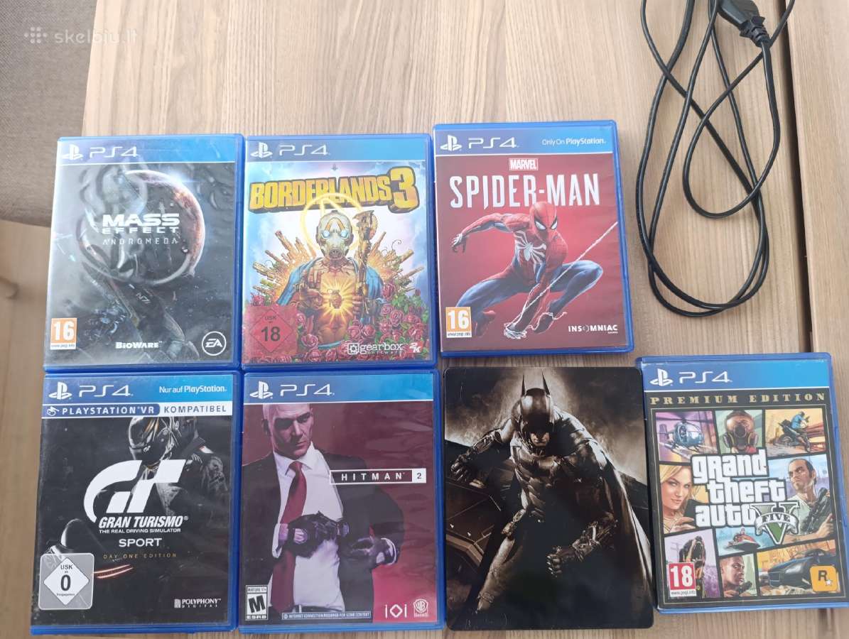 Parduodamas Ps4 Slim, 7 diakai