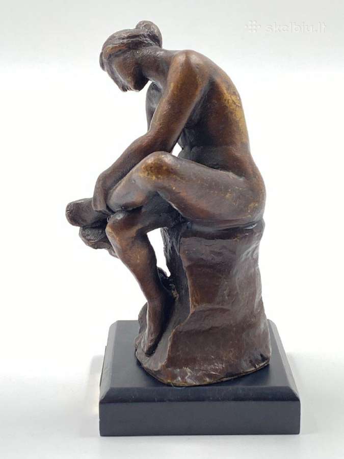 Bronzinė statula "Moteris" - nuotraukos Nr. 5