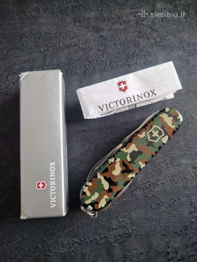 Victorinox Huntsman