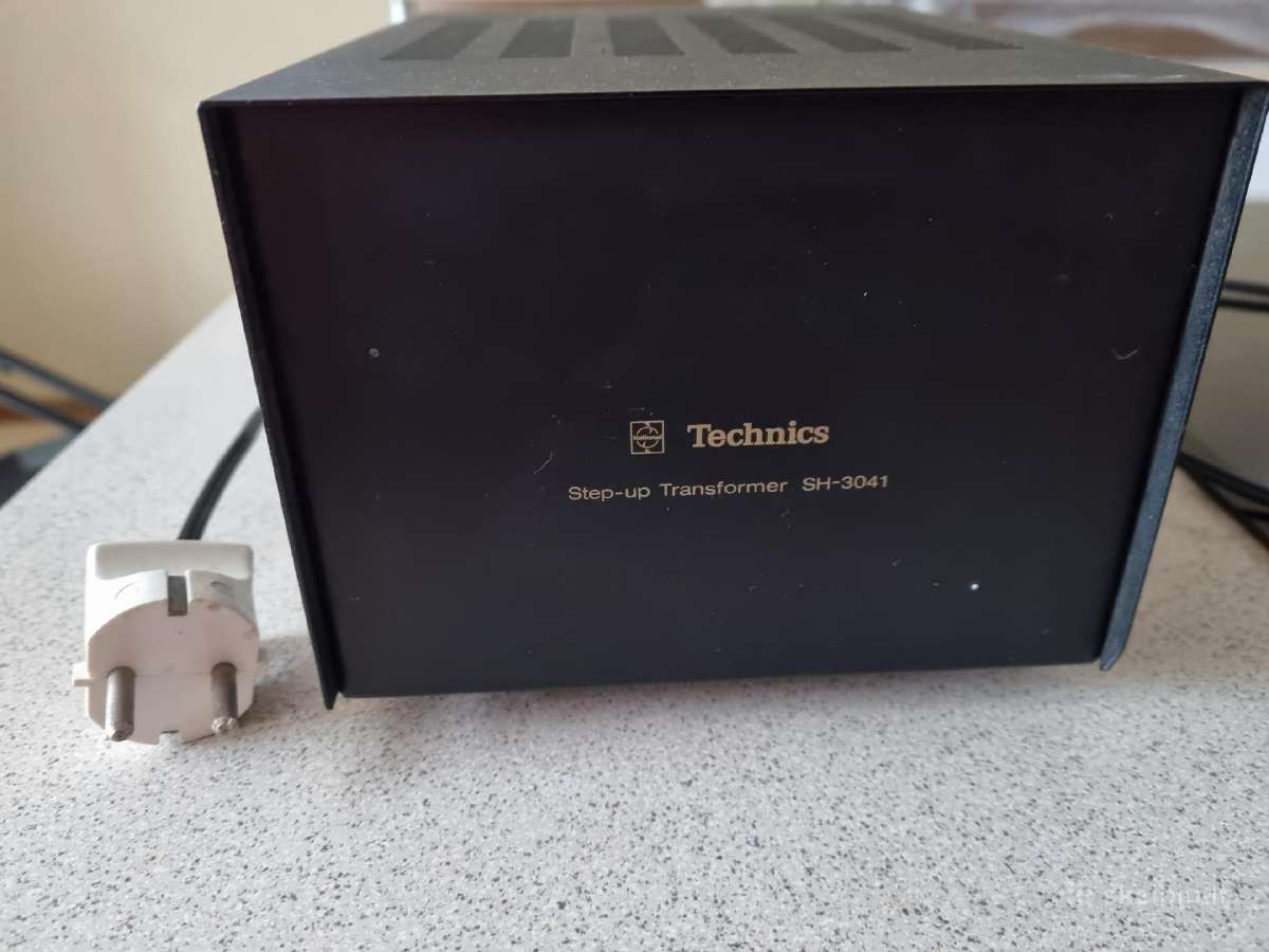 Technics Step-up transformatorius