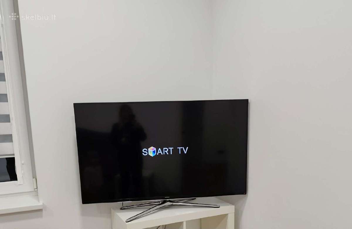 Samsung smart TV (50 colių)