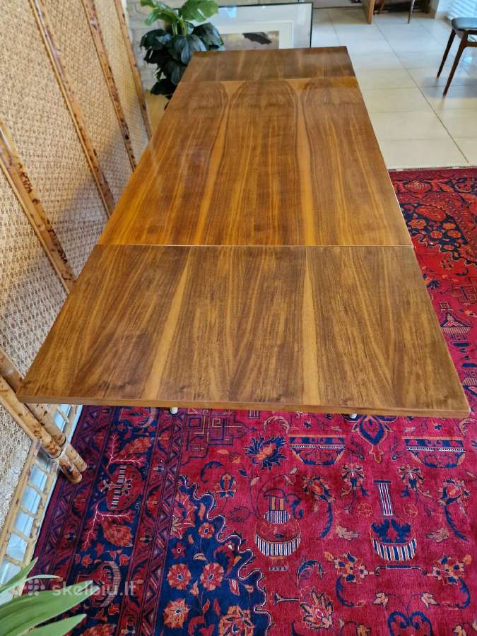 Vintažinis mid century riešutmedžio stalas - nuotraukos Nr. 2