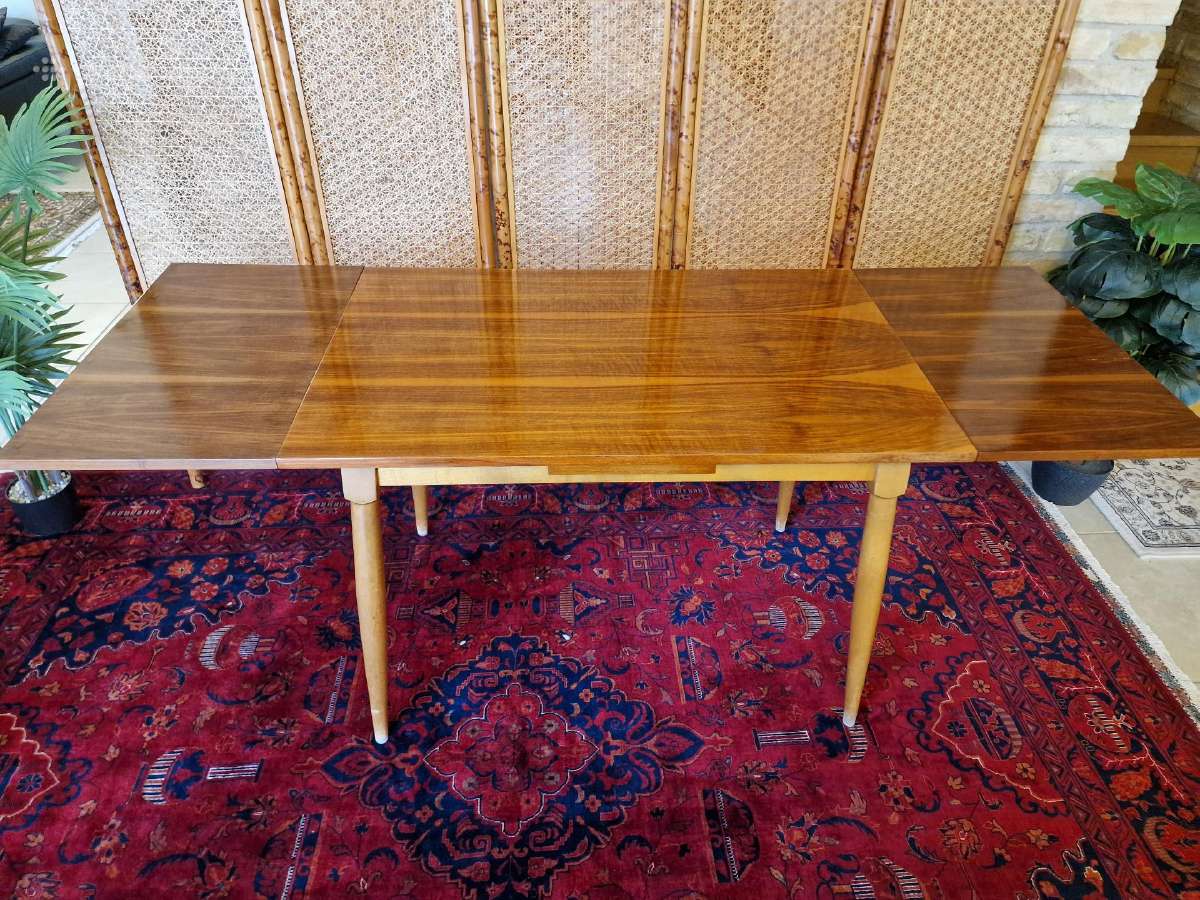Vintažinis mid century riešutmedžio stalas - nuotraukos Nr. 3