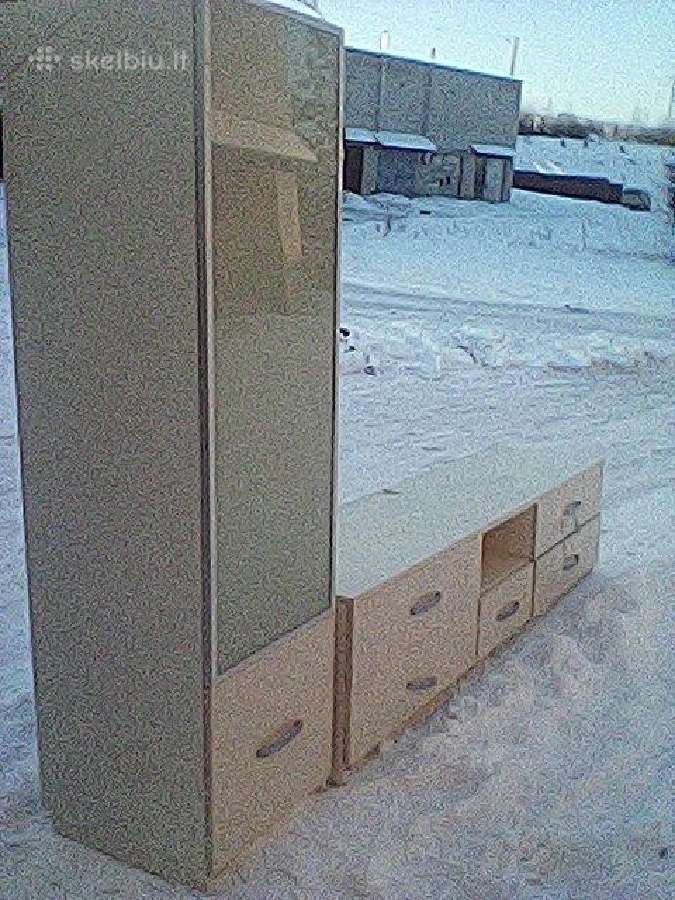 Televizorius staliukas su indauja