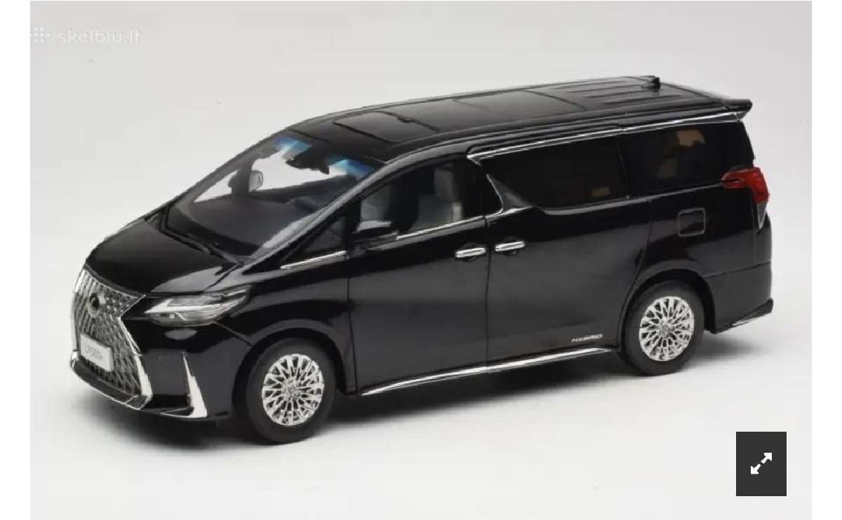 Lexus Lm300h