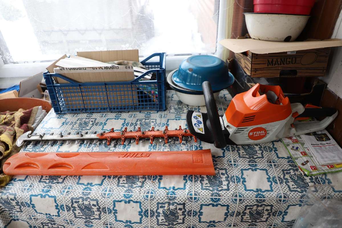 Stihl Hsa 100 akumuliatorinės gyvatvorių žirklės