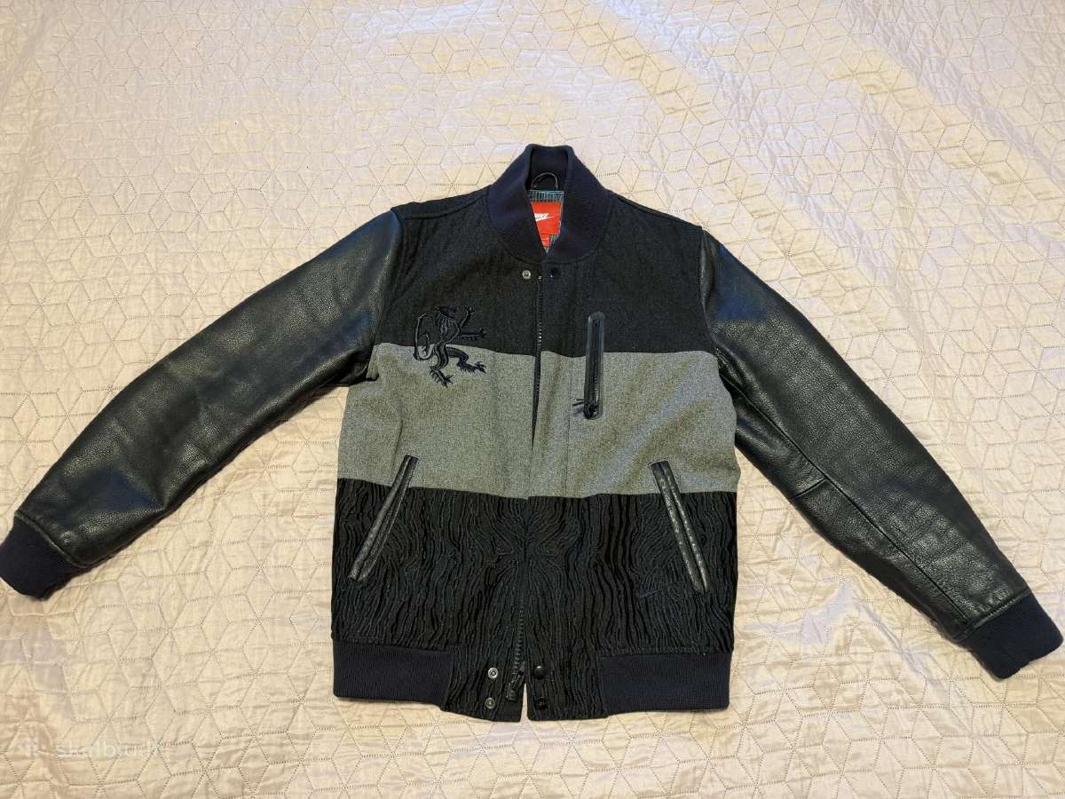 Nike Lion Lebron James destroyer striukė jacket