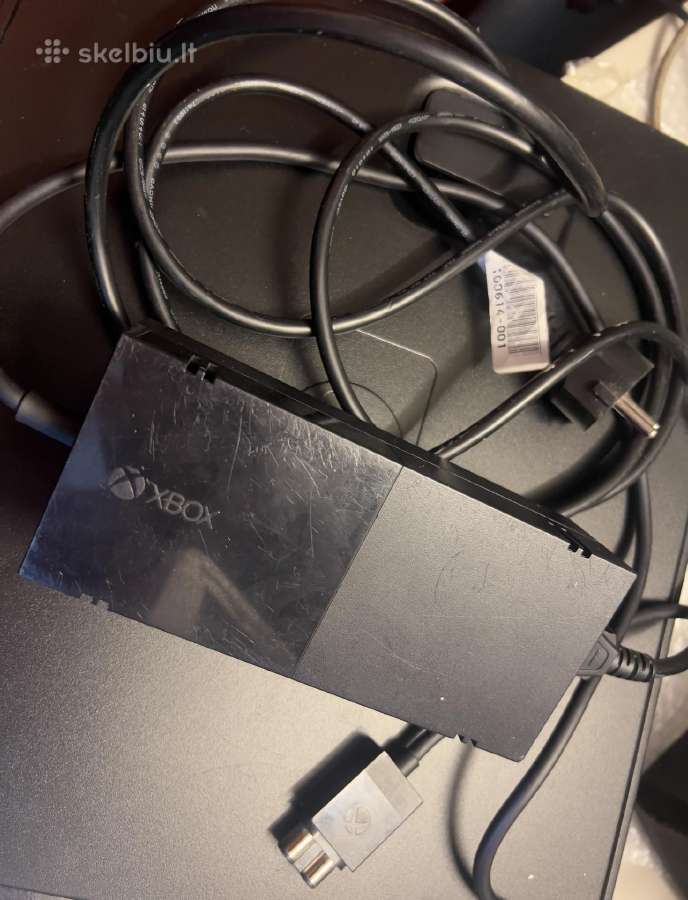 Xbox one maitinimo blokas