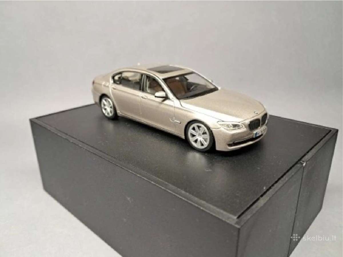 Bmw 7 F02