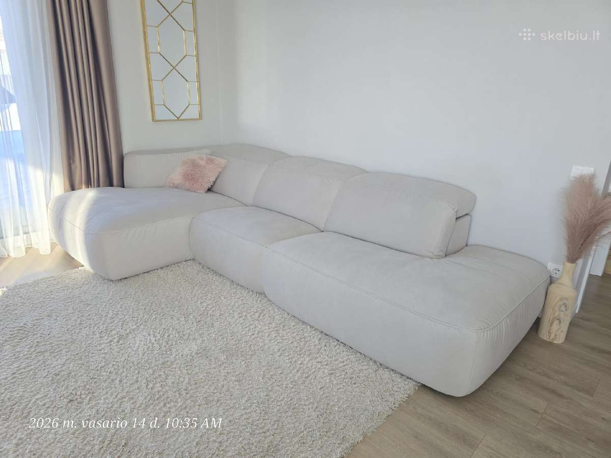 Parduodama sofa