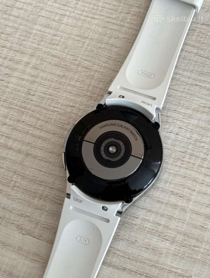 Samsung Galaxy Watch4 Classic - nuotraukos Nr. 3