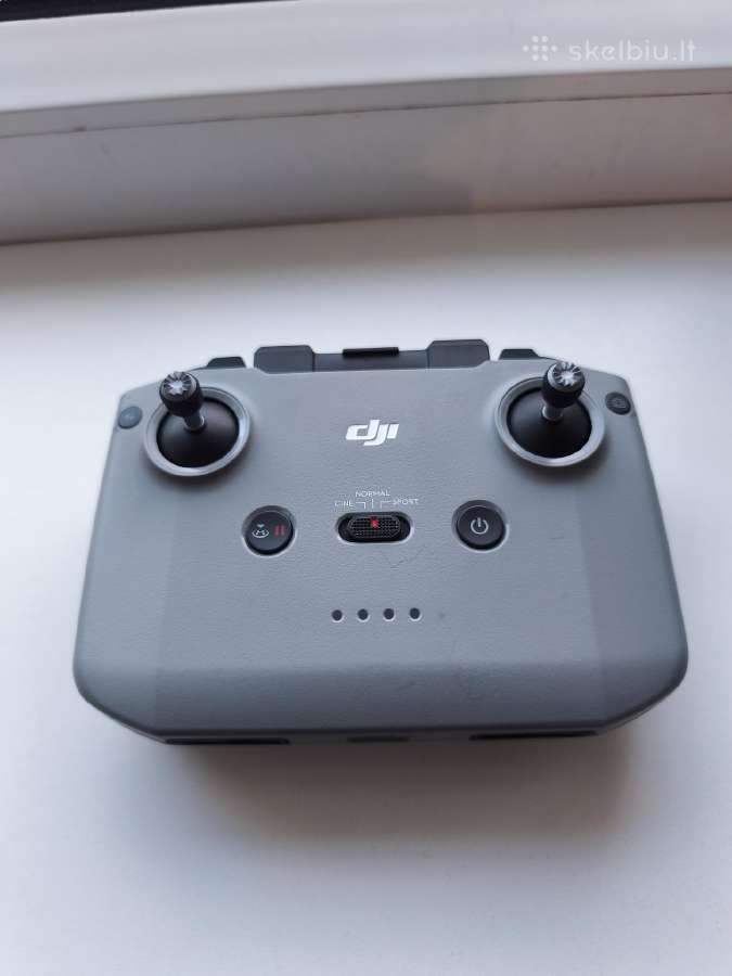 Dji valdymo pultas