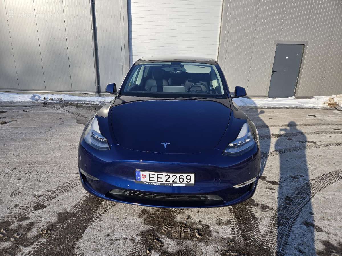 Tesla Model Y nuoma - nuotraukos Nr. 2