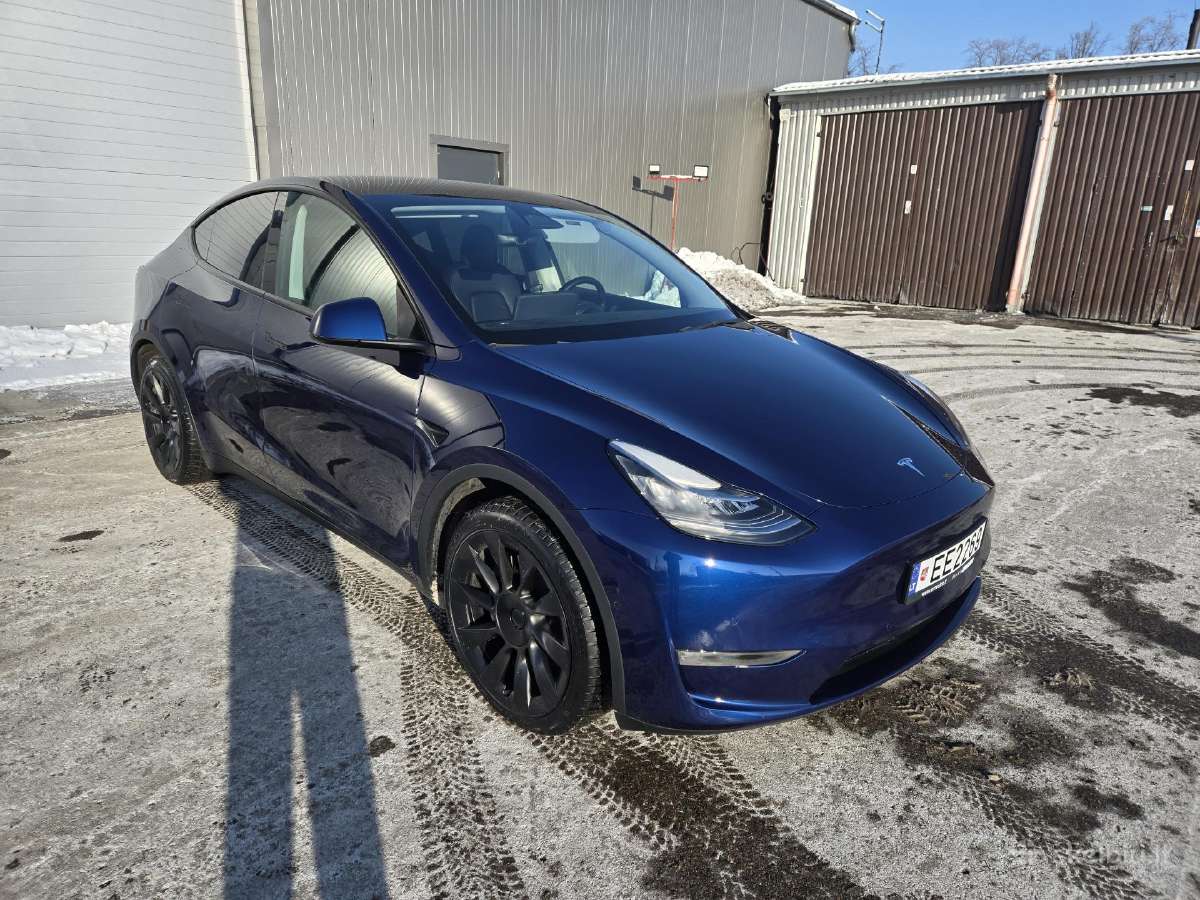 Tesla Model Y nuoma - nuotraukos Nr. 3