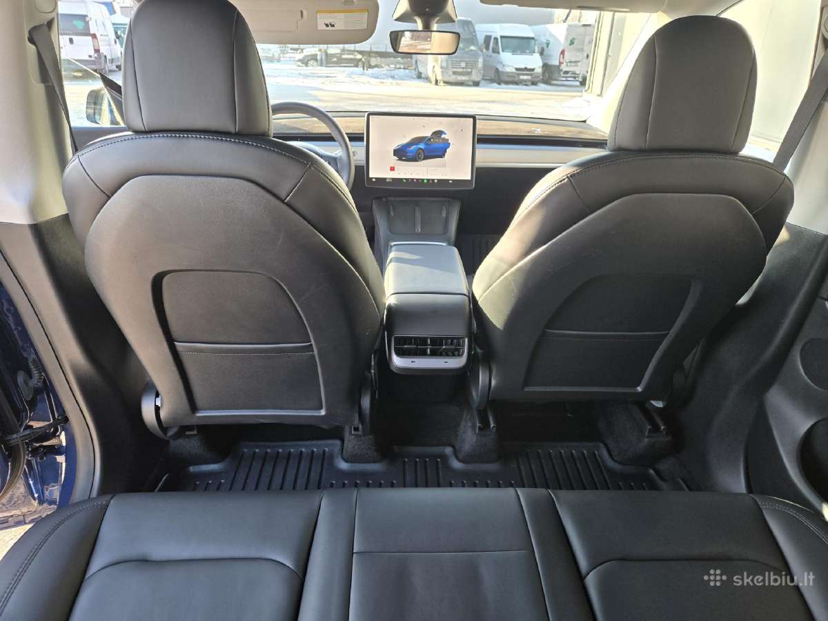 Tesla Model Y nuoma - nuotraukos Nr. 12