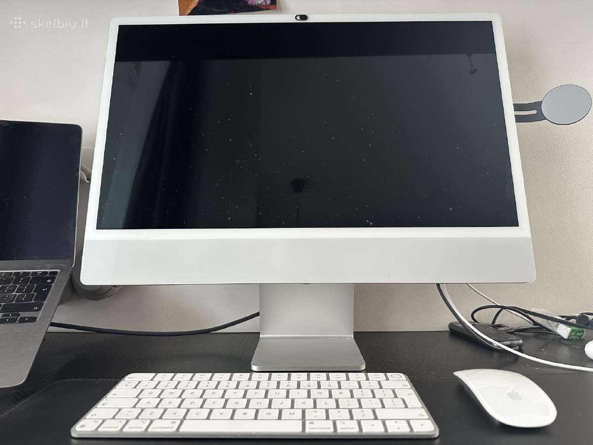 iMac M1 8 GB RAM 256 SSD