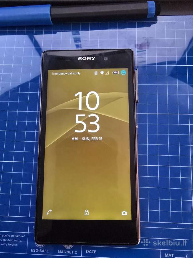 Sony Xperia Z1 C6903 su defektu