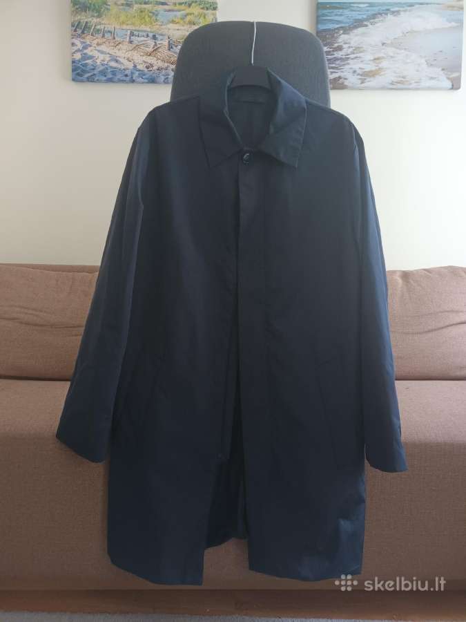 Calvin Klein vyriškas lietpaltis 50 d
