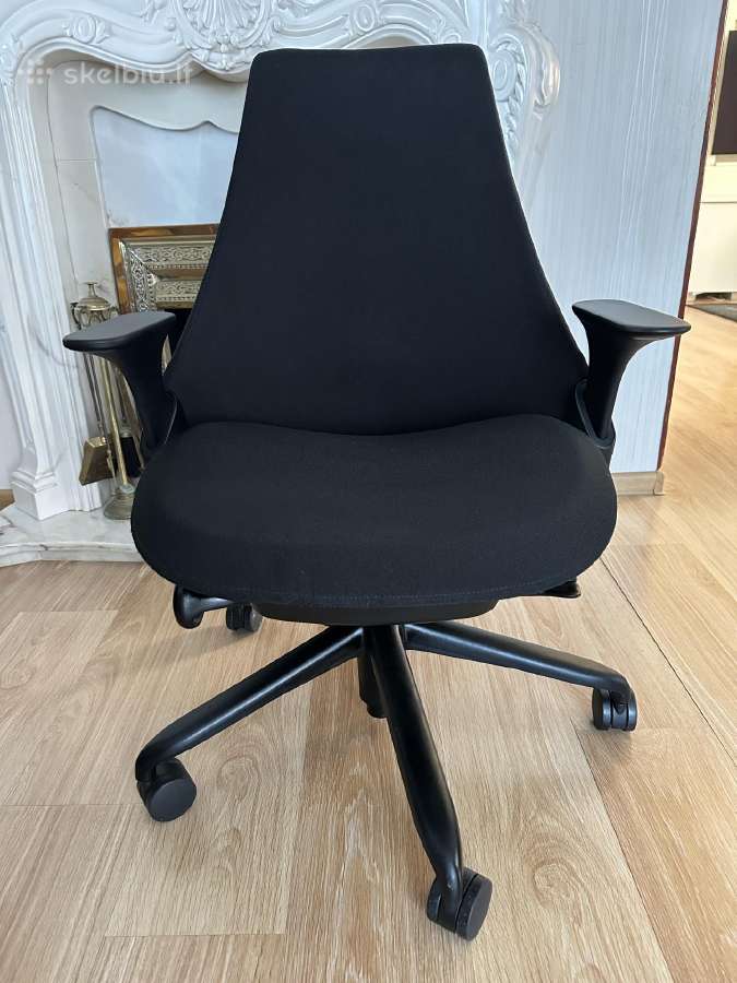 Herman Miller rašomo stalo kede