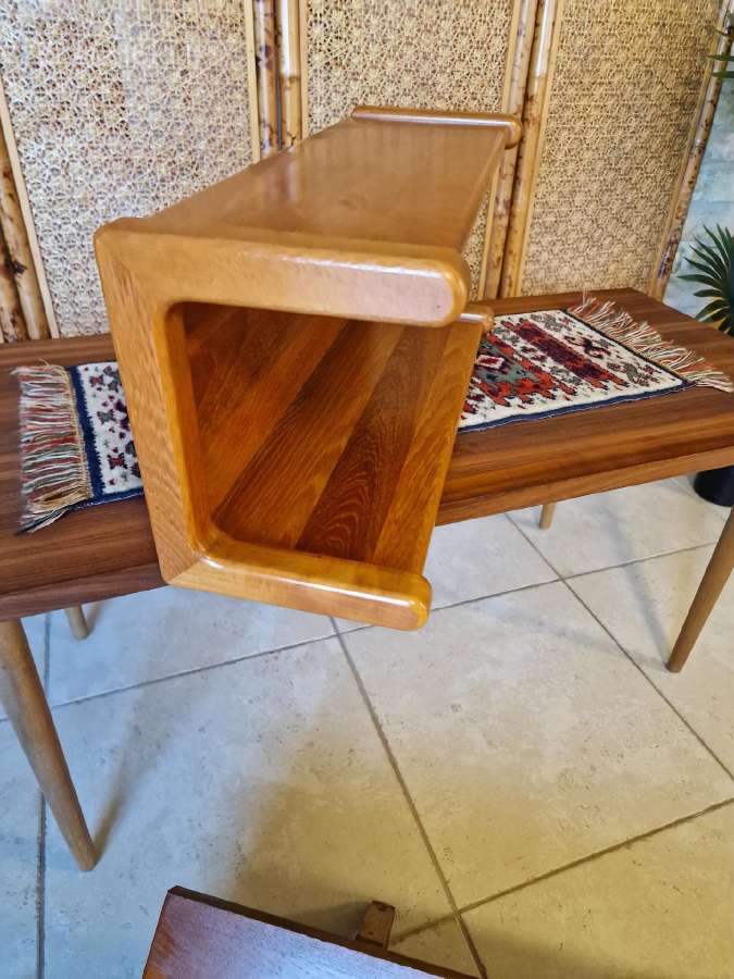 Vintažinė mid century tikmedžio masyvo lentyna - nuotraukos Nr. 10
