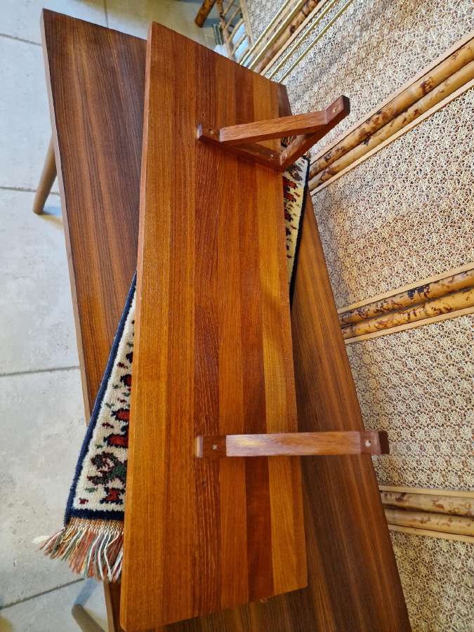 Vintažinė mid century tikmedžio masyvo lentyna - nuotraukos Nr. 4