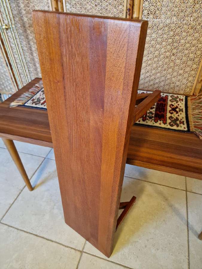 Vintažinė mid century tikmedžio masyvo lentyna - nuotraukos Nr. 23