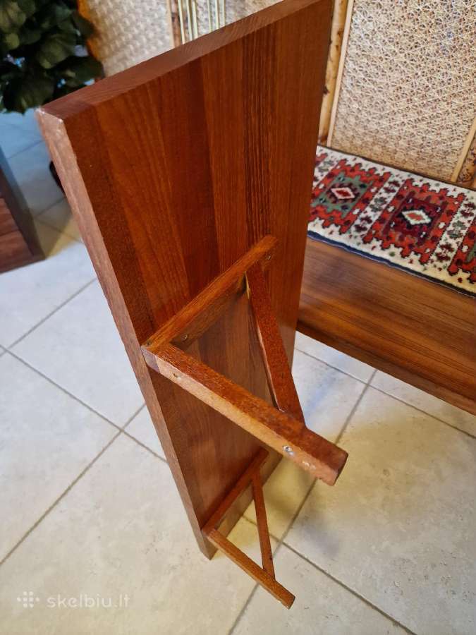 Vintažinė mid century tikmedžio masyvo lentyna - nuotraukos Nr. 24