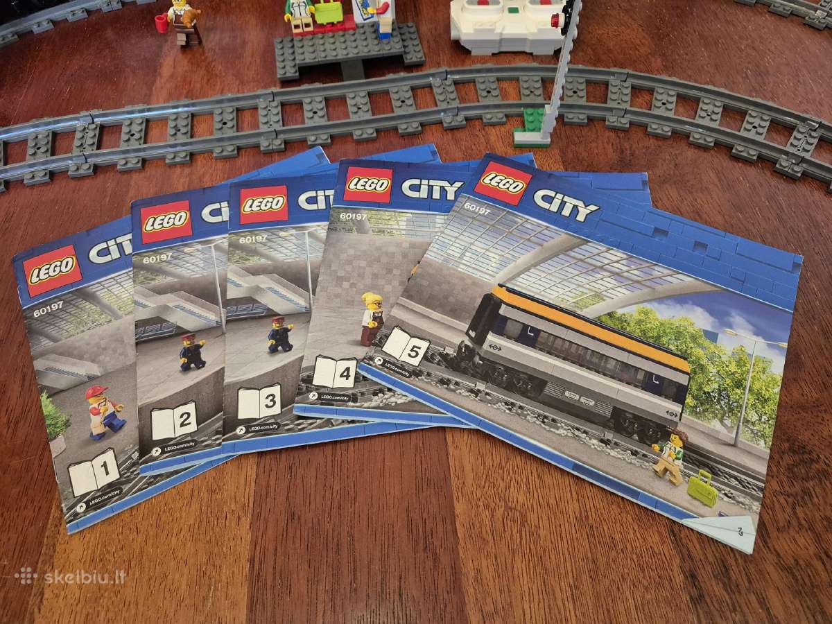 Lego City 60197 Passenger Train - nuotraukos Nr. 4