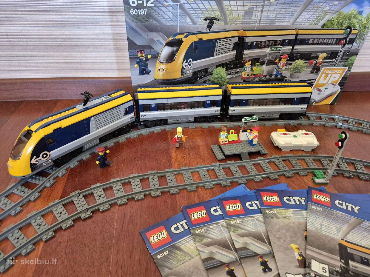 Lego City 60197 Passenger Train - nuotraukos Nr. 5