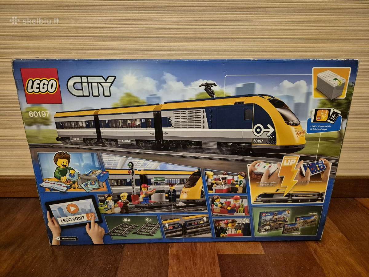 Lego City 60197 Passenger Train - nuotraukos Nr. 2