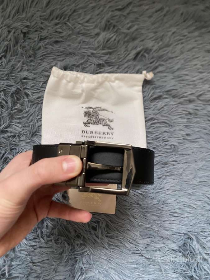Burberry diržas