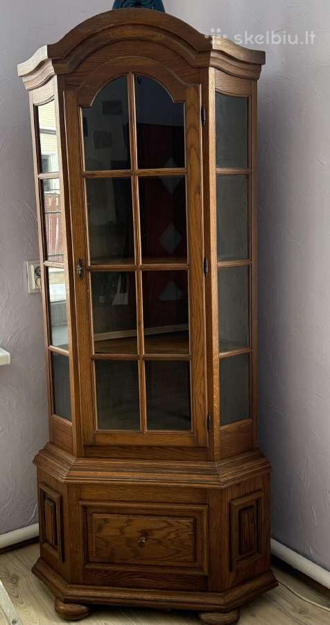 Baldai ąžuoliniai