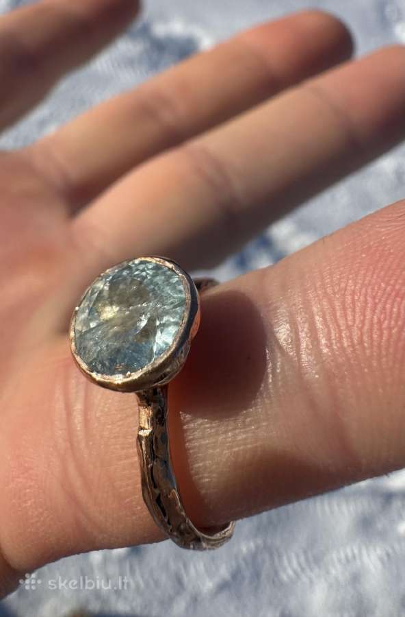 Auksinis žiedas akvamarinas makeitlouderjewellery