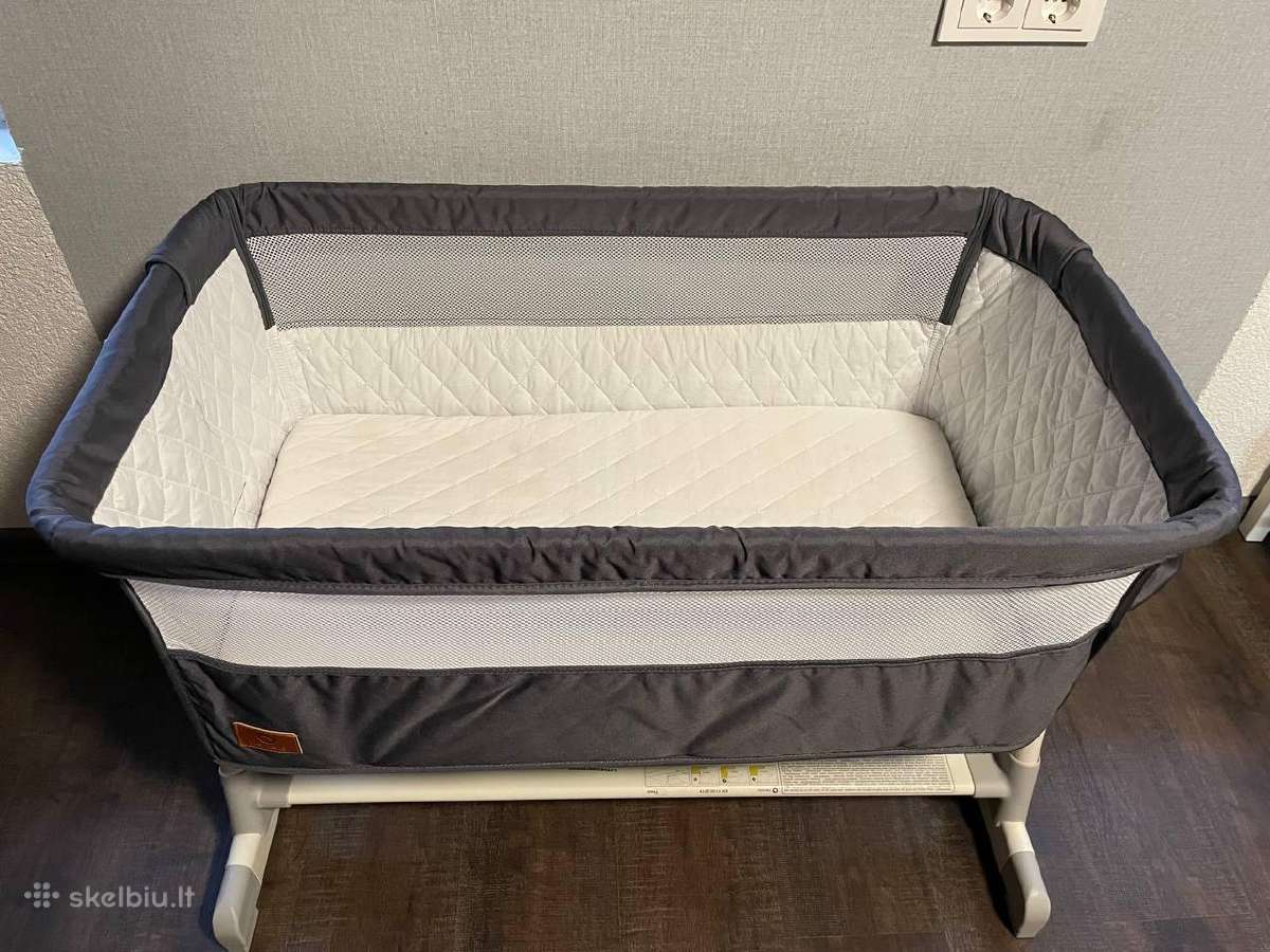 Lovytė Lionelo Theo, Dark Grey