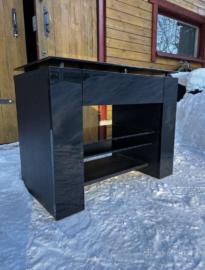 TV staliukas
