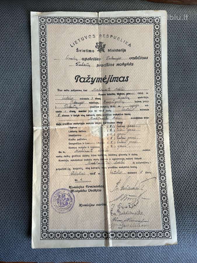 Mokyklos baigimo pažymėjimas 1935 metai