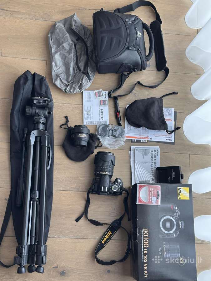 Nikon D3100 + 18-105 Vr + 35mm f1.8 + trikojis