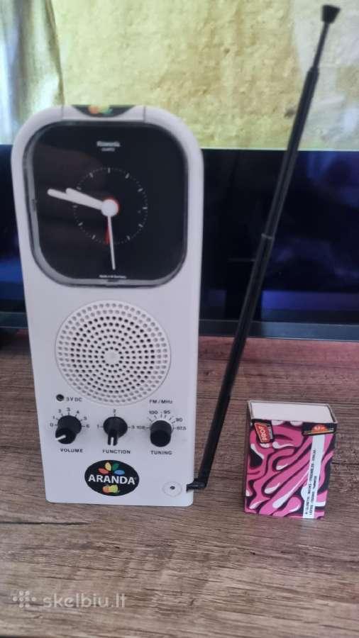 Radio imtuvas-laikrodis žadintuvas - nuotraukos Nr. 2