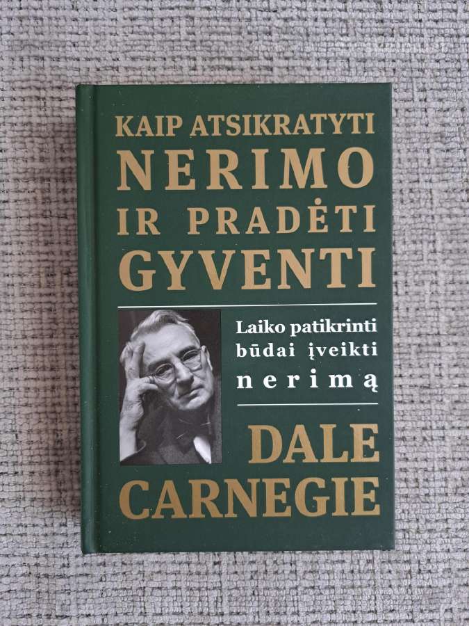 Saviugdos knygos