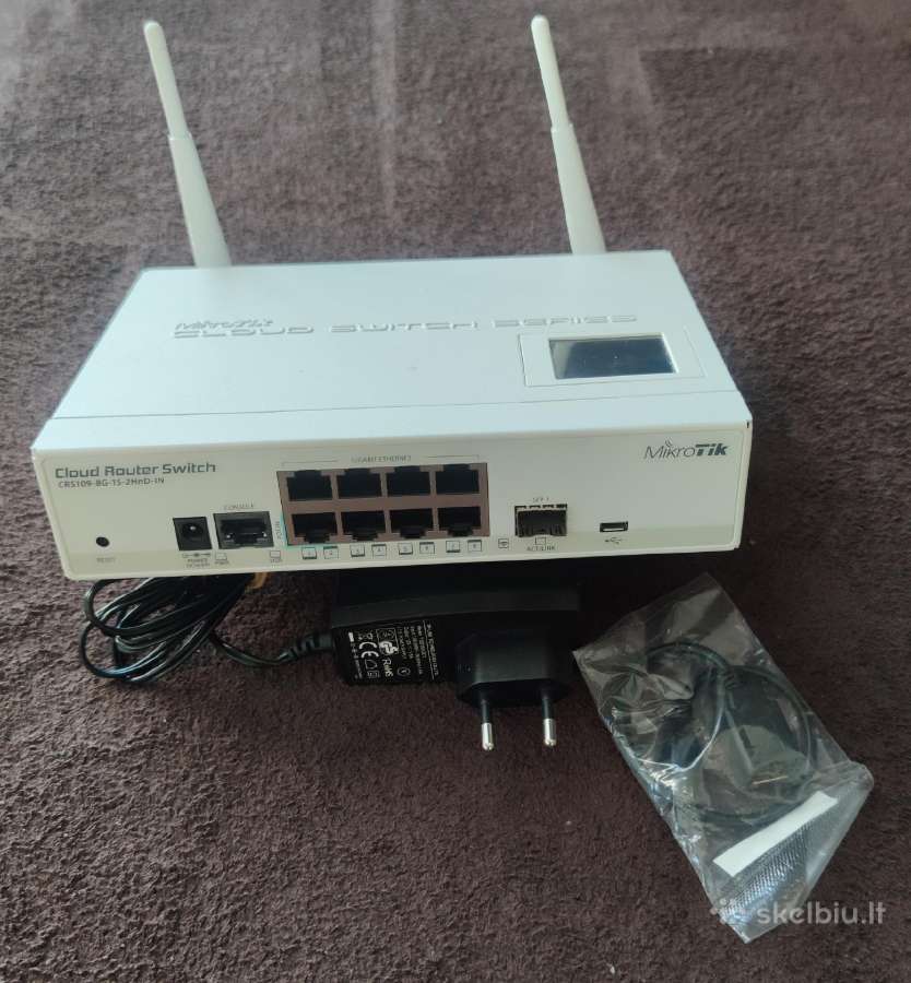 Tinklo įranga Maršrutizatoriai Switch