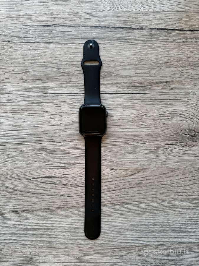 Apple Watch Series 4 (ekrano defektas)