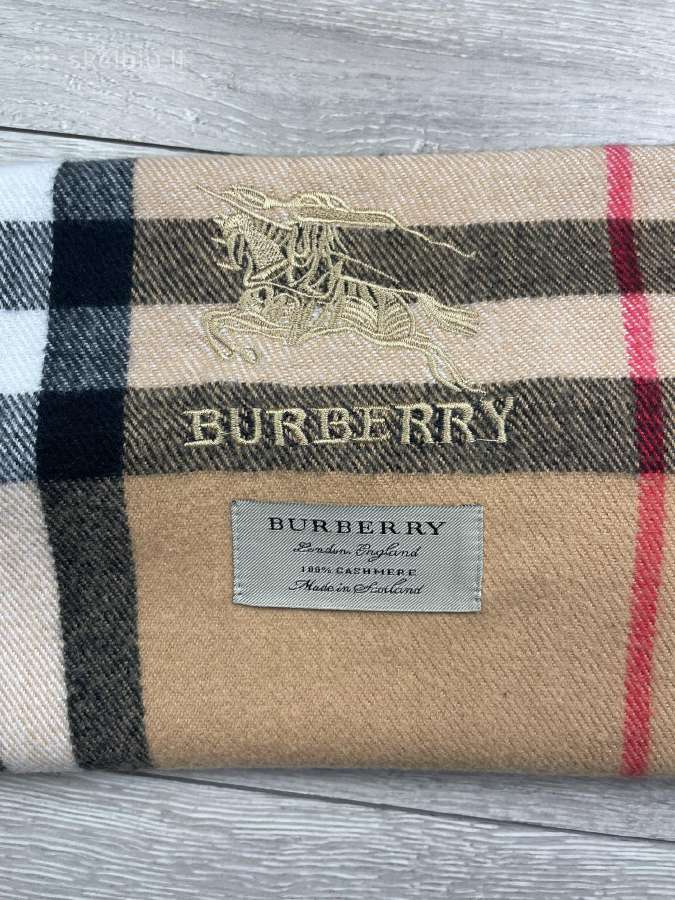 Burberry Šalikas - nuotraukos Nr. 2