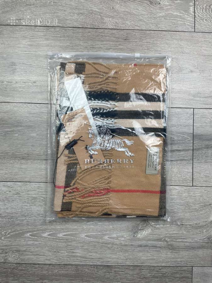 Burberry Šalikas - nuotraukos Nr. 4