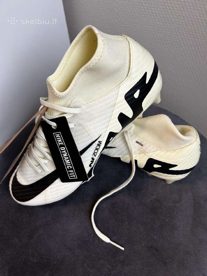 Nauji Nike air butsai - nuotraukos Nr. 8