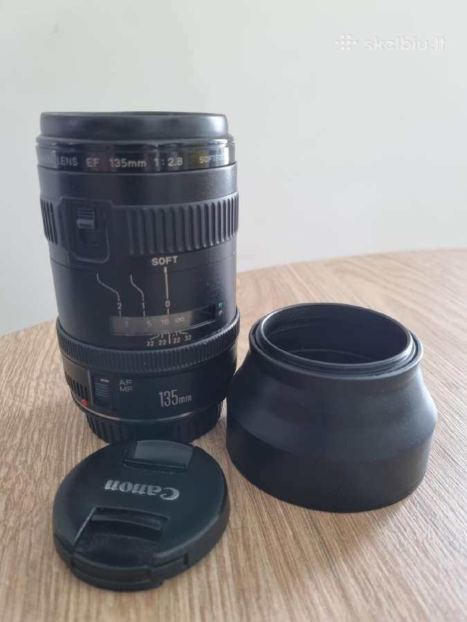 Canon Ef 135mm F2.8, softfocus