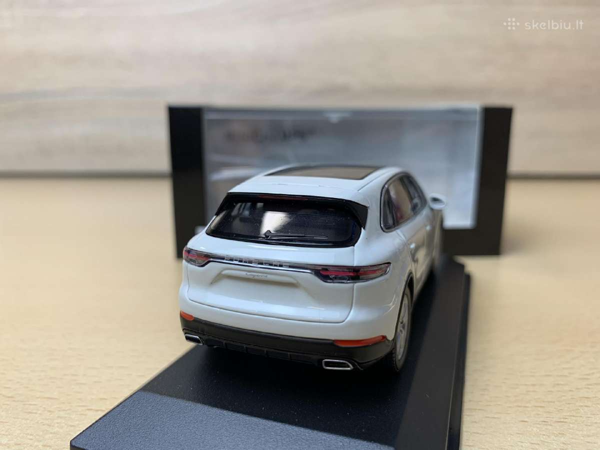 Porsche Cayenne, 2017 - 1:43 Minichamps - nuotraukos Nr. 2